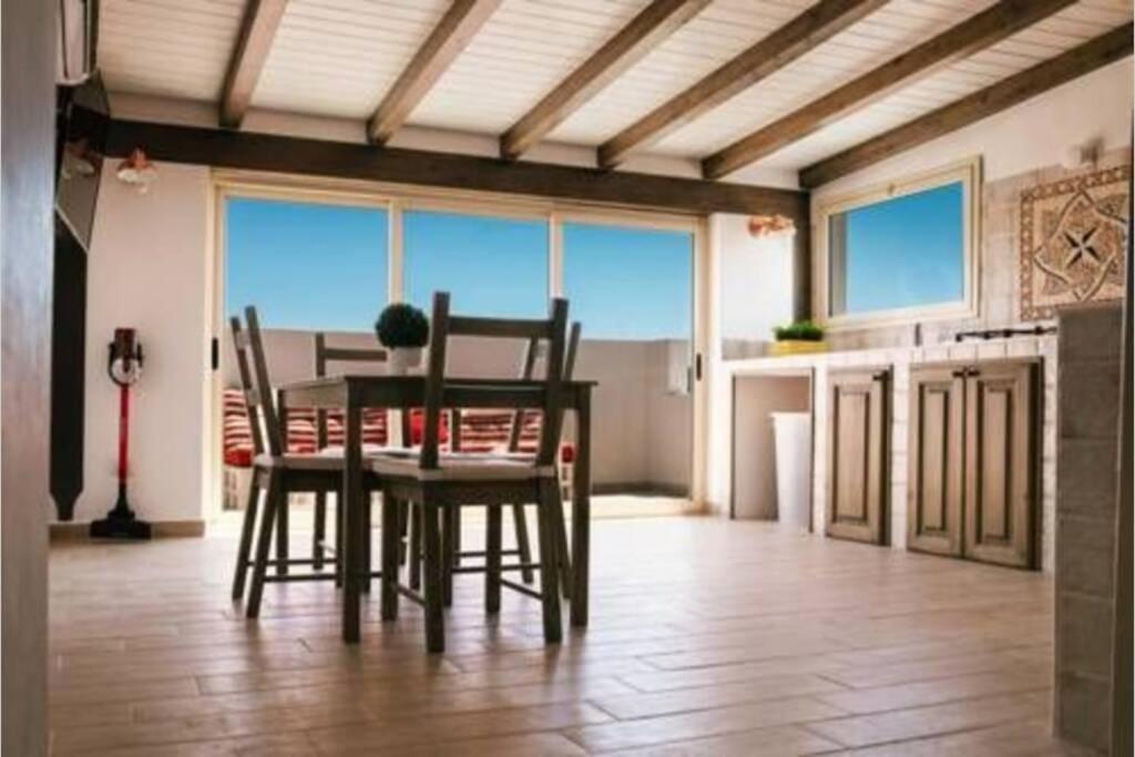 Apartmán Attico In Pieno Centro Storico Di CTA Exteriér fotografie